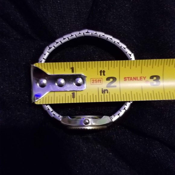 FREE add-on quartz watch - Picture 3 of 4